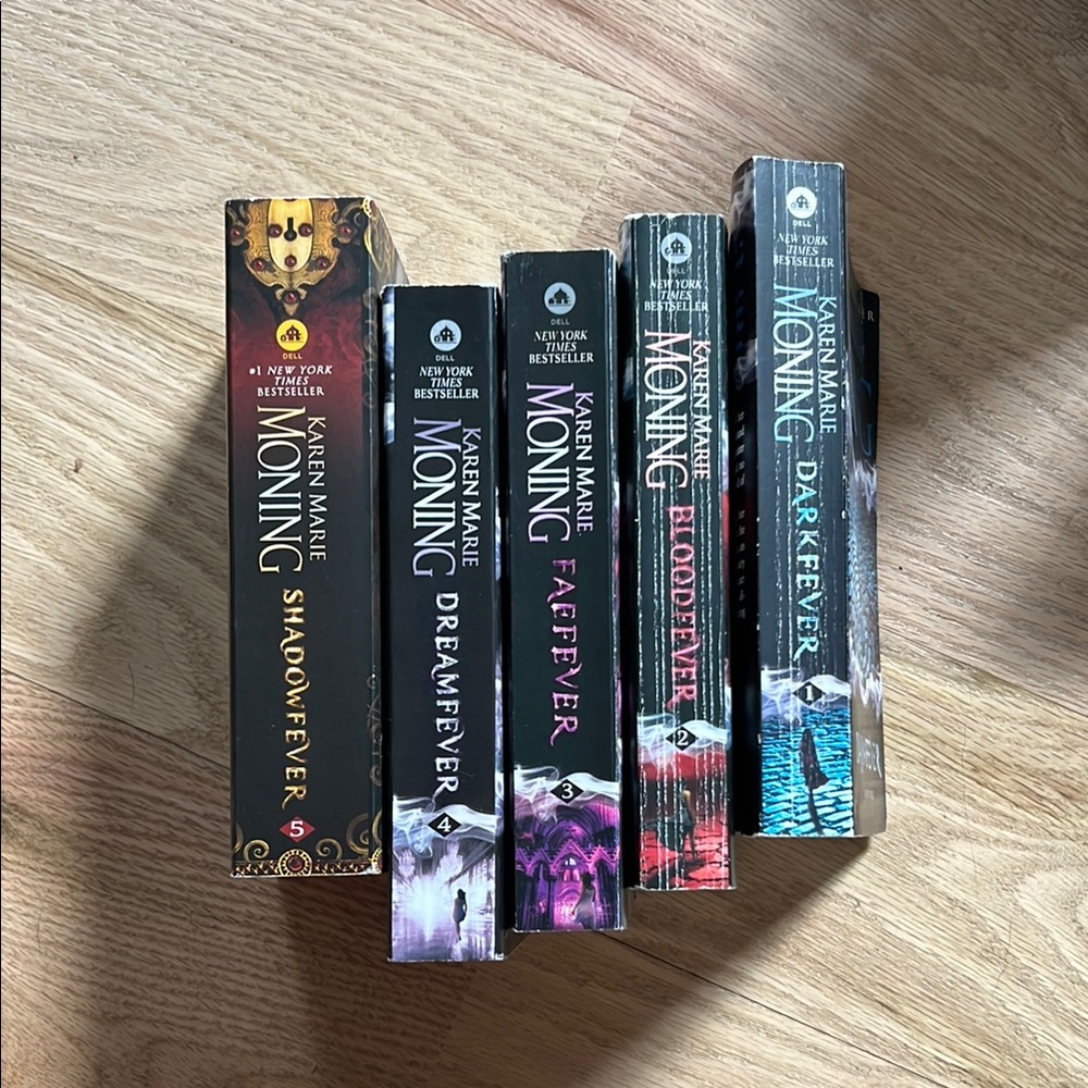 Fever series books 1-5 Karen Marie Moning